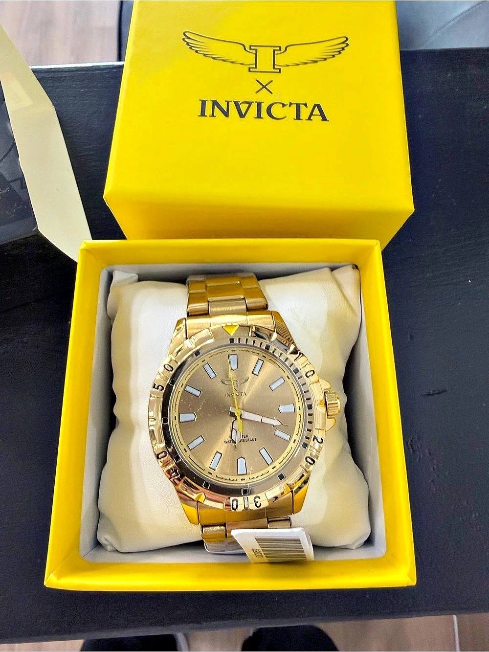 Invicta Specialty 69030 Men's Watch Gold-Tone Watch